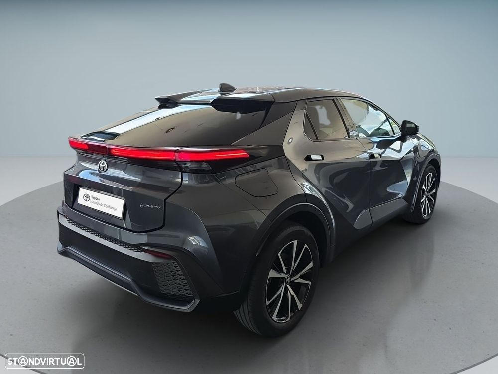 Toyota C-HR - 8