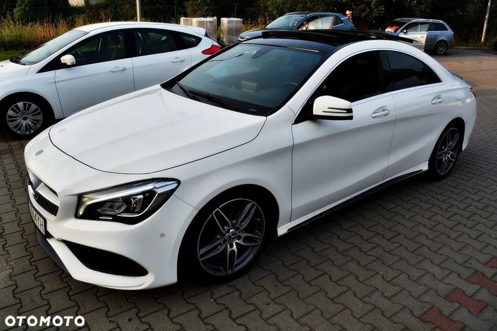 Mercedes-Benz CLA 250 4Matic 7G-DCT AMG Line - 14