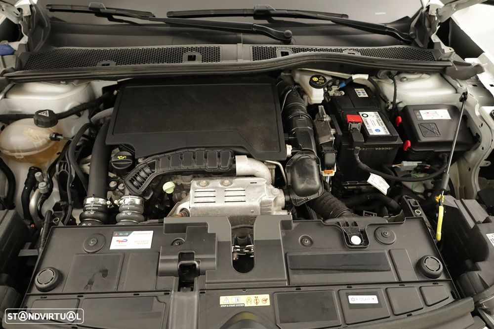 Citroën C4 1.2 PureTech Plus - 24