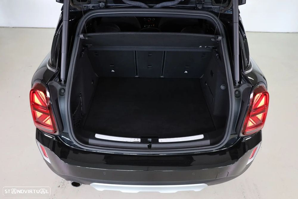 MINI Countryman Cooper SE ALL4 Auto - 23
