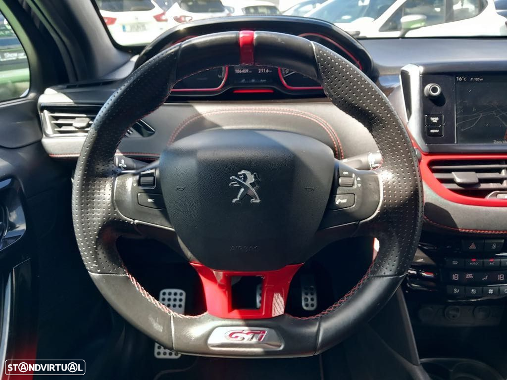 Peugeot 208 1.6 THP GTi - 13