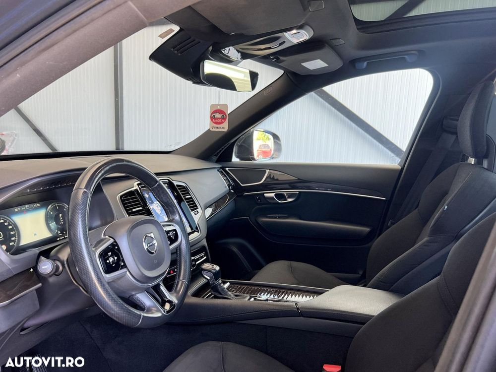 Volvo XC 90 - 6