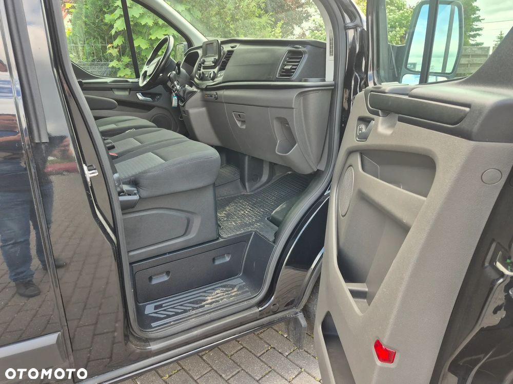 Ford Transit Custom 290 L2H1 Limited - 13