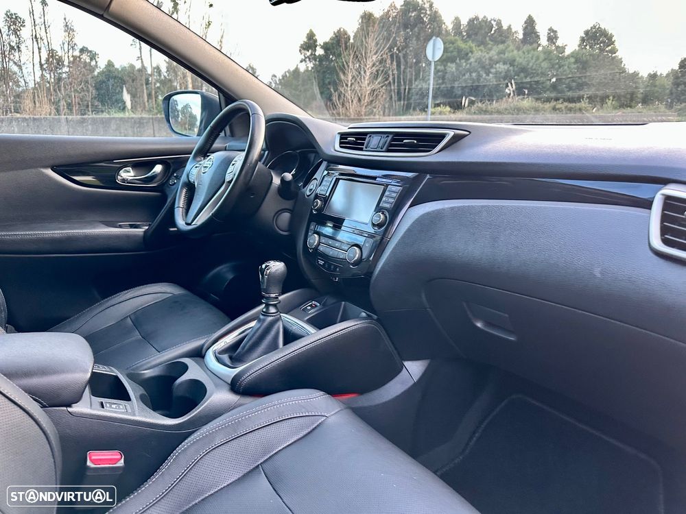Nissan Qashqai 1.5 dCi Tekna Premium 18 129g - 36