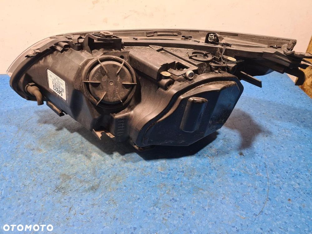 BMW 5 E61 E60 REFLEKTOR PRAWY - 4