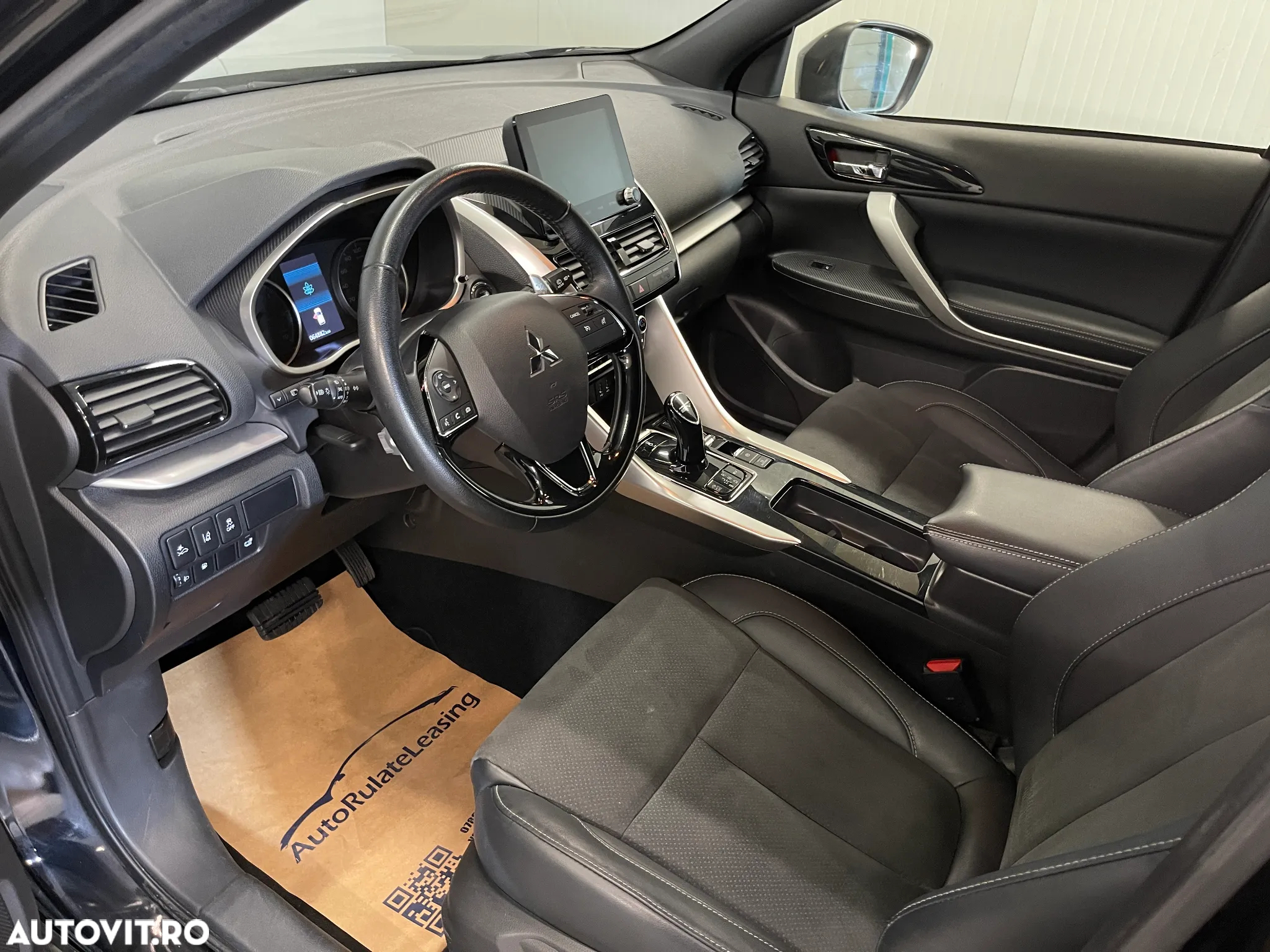 Mitsubishi Eclipse-Cross Plug-In Hybrid 4WD Plus Select - 5
