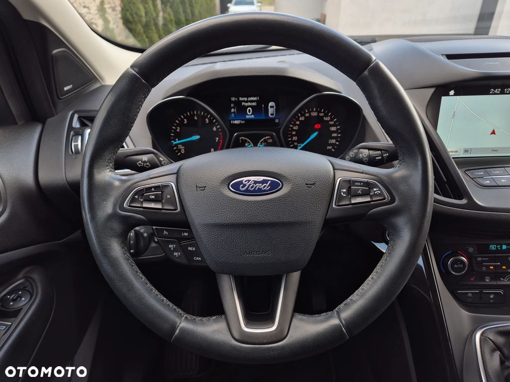 Ford Kuga 1.5 EcoBoost 2x4 Titanium - 8