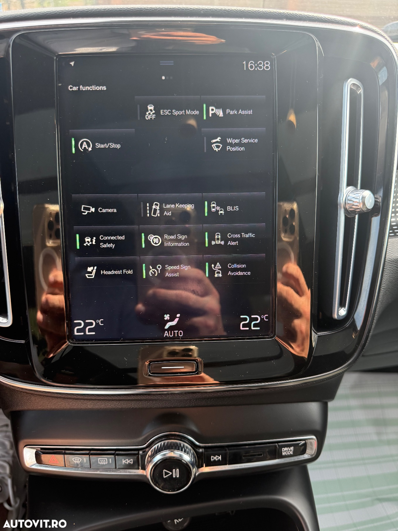 Volvo XC 40 D3 R-Design - 21