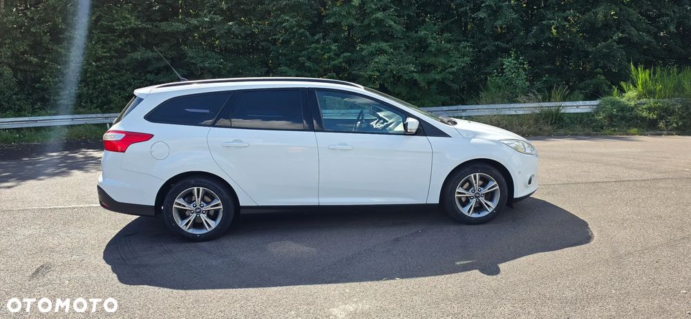 Ford Focus 1.0 EcoBoost Start-Stopp-System SYNC Edition - 6