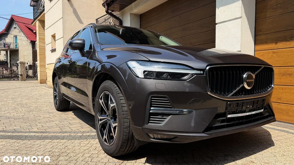 Volvo XC 60 B4 D Geartronic Momentum Pro - 12