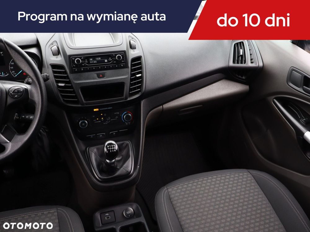 Ford Transit Connect - 10