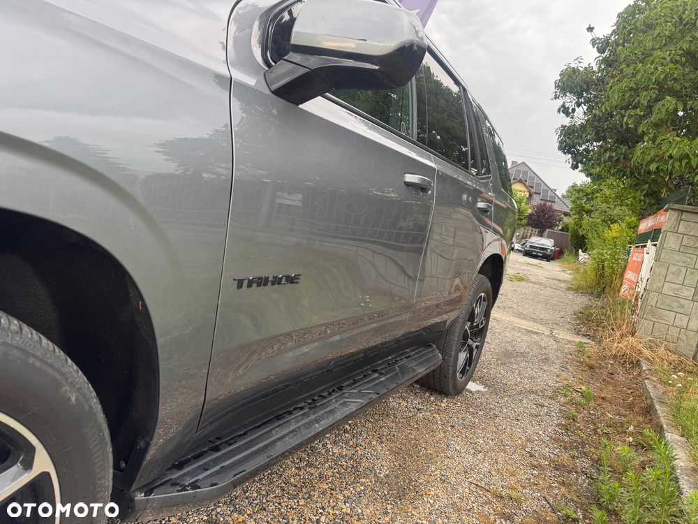 Chevrolet Tahoe - 12