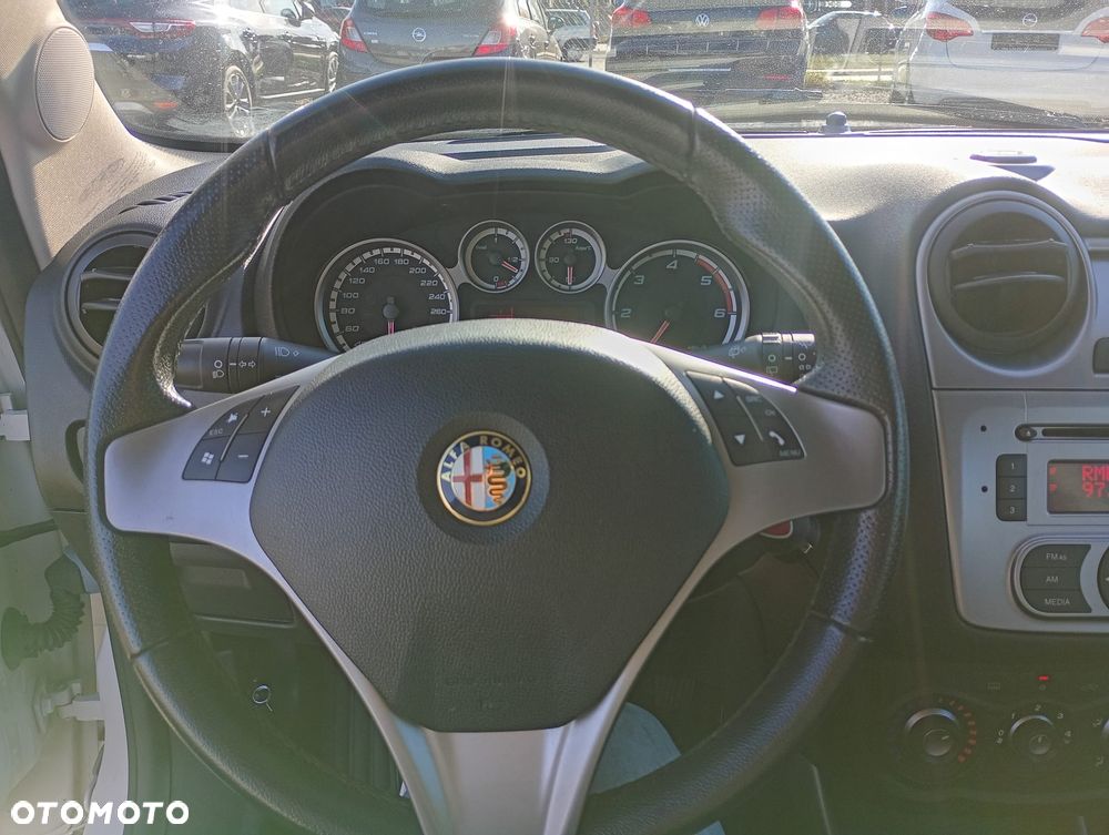 Alfa Romeo Mito 1.3 JTDM - 12