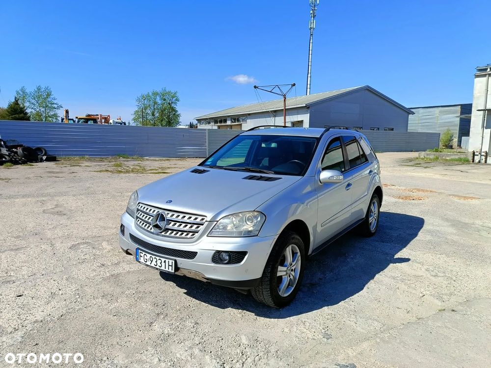 Mercedes-Benz ML - 7