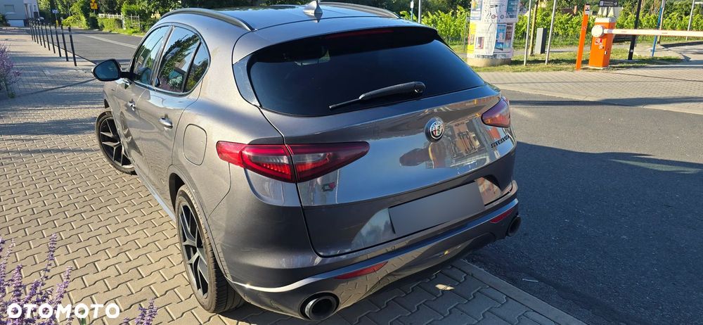 Alfa Romeo Stelvio 2.0 Turbo Veloce Q4 - 10