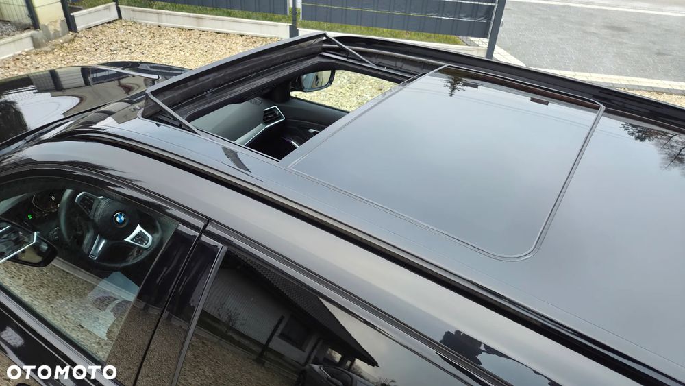 BMW Seria 3 318d M Sport Shadow - 39