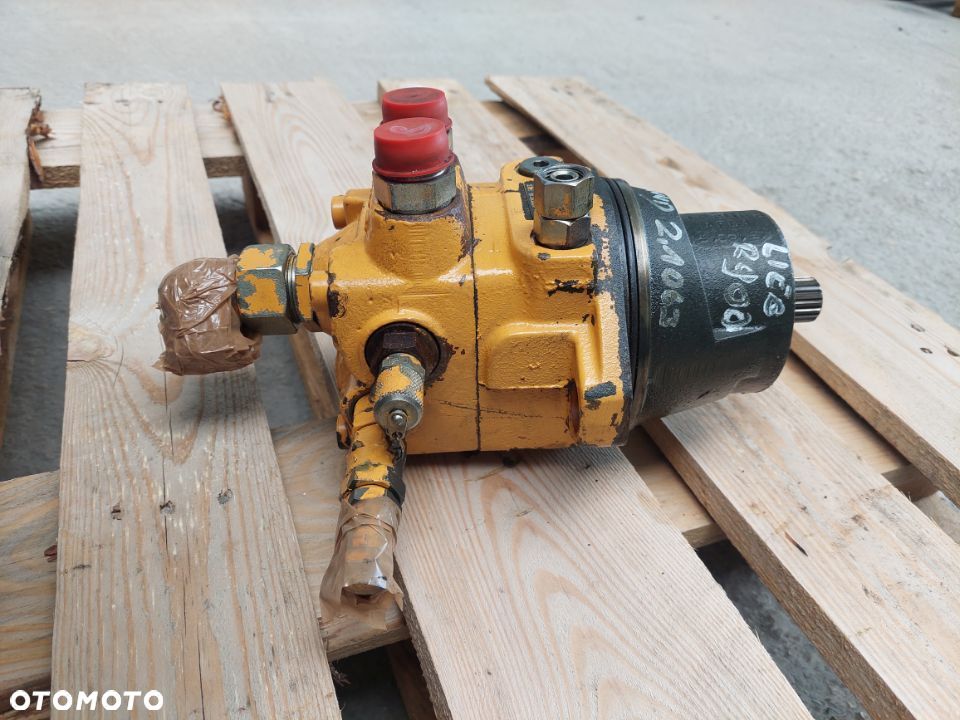 Silnik obrotu Liebherr R900 FMF 032 [HYD 21063] - 5