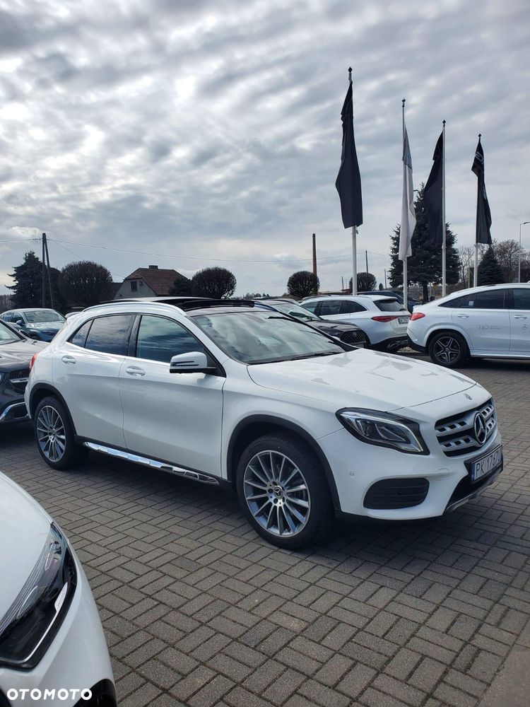 Mercedes-Benz GLA 250 4Matic 7G-DCT AMG Line - 4