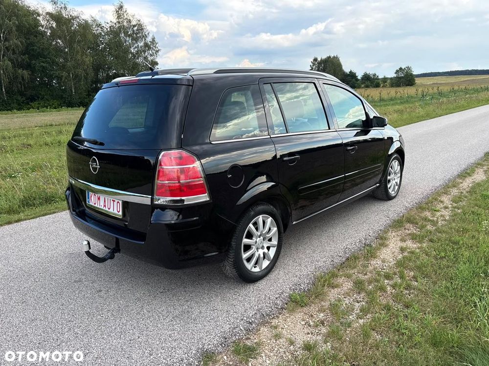 Opel Zafira 1.6 Cosmo - 12
