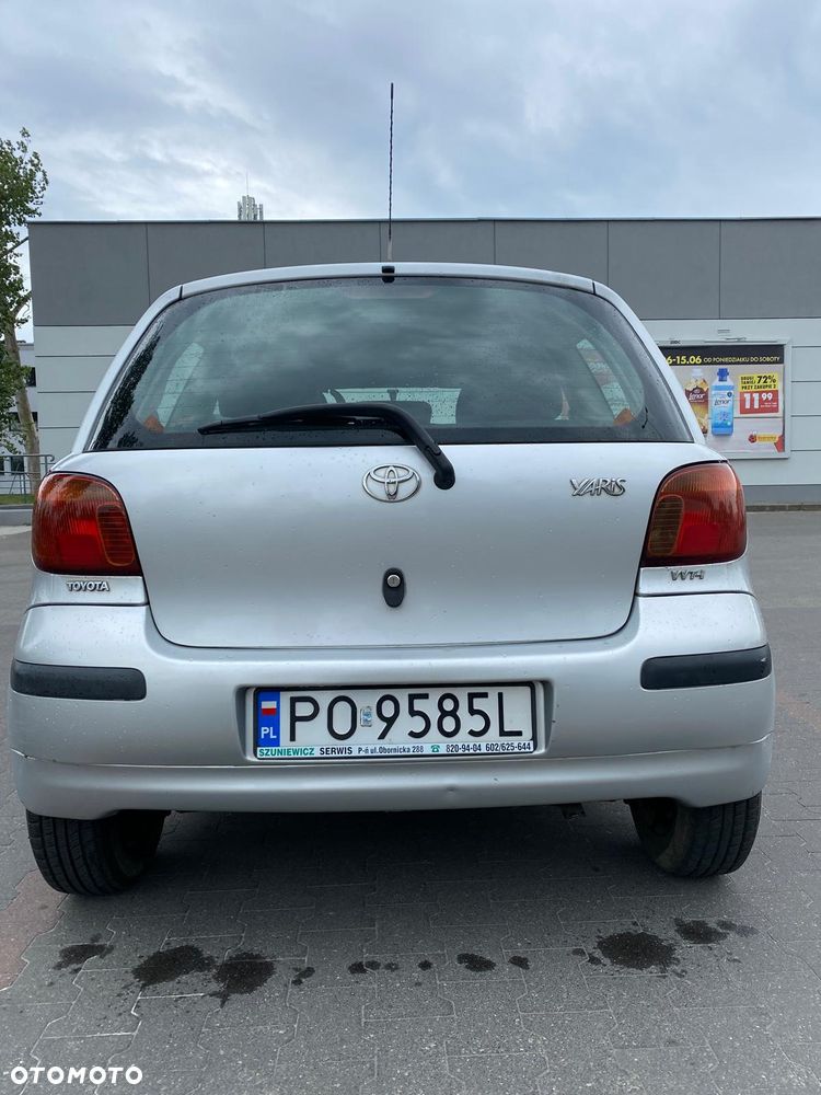 Toyota Yaris 1.3 Blue - 6