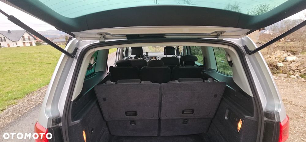 Volkswagen Sharan 2.0 TDI Comfortline DSG - 9