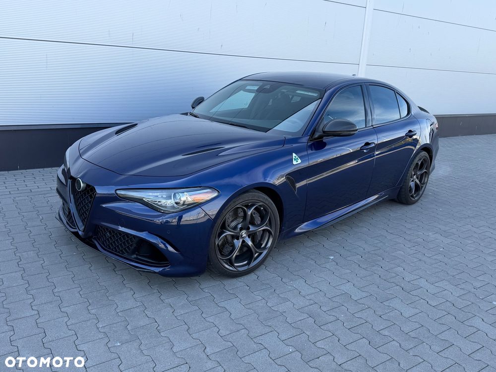 Alfa Romeo Giulia - 4