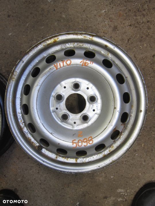 Vito 639 felgi stalowe 16" - 2