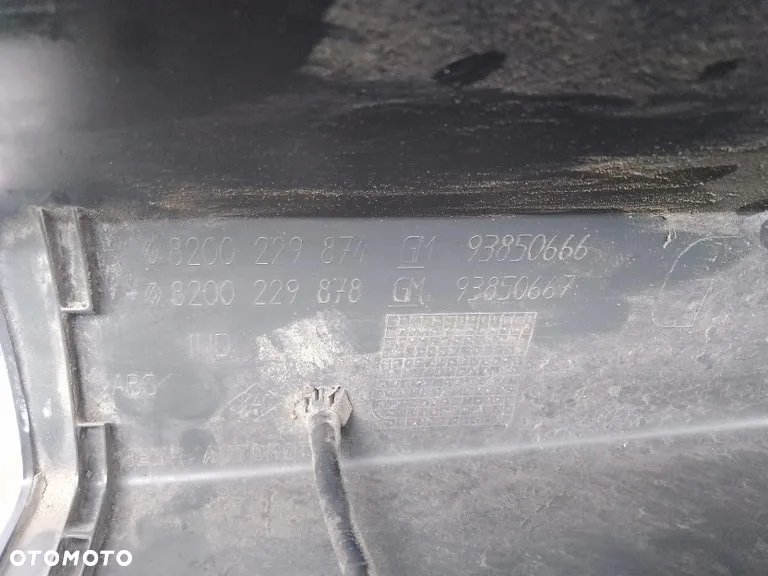 Narożnik Górny Tylny Lewy Tył z Spryskiwaczem Vivaro Trafic Primastar 01-14 8200229874 - 5
