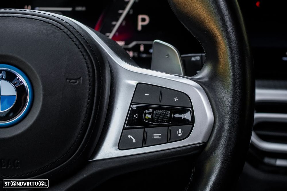 BMW 320 e Pack M Auto - 15