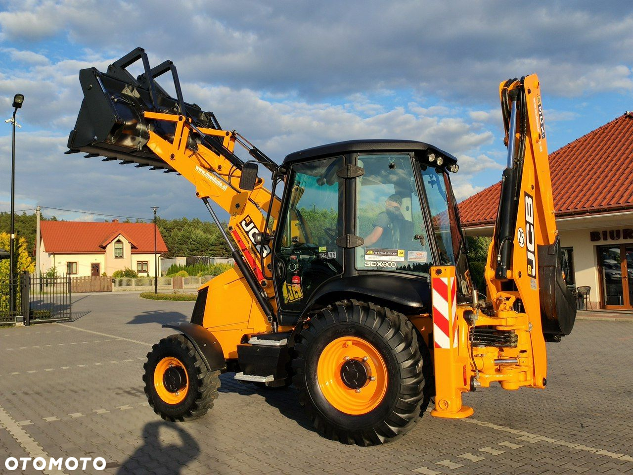 JCB 3CX - 35