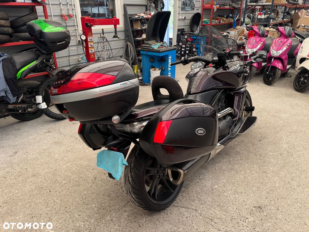 Honda DN-01 - 7