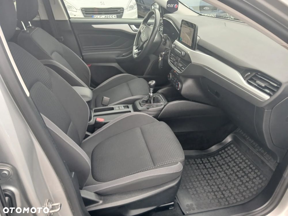 Ford Focus - 7