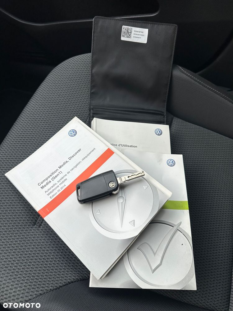 Volkswagen Golf 1.6 TDI BlueMotion Technology Comfortline - 12