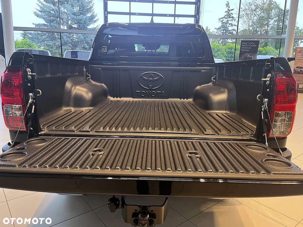 Toyota Hilux 2.8 D-4D mHEV Double Cab Active 4x4 - 23