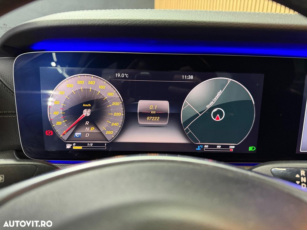 Mercedes-Benz E 220 d Aut. - 8