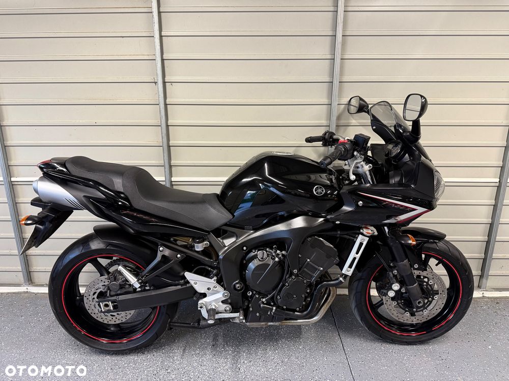 Yamaha FZ6 - 2