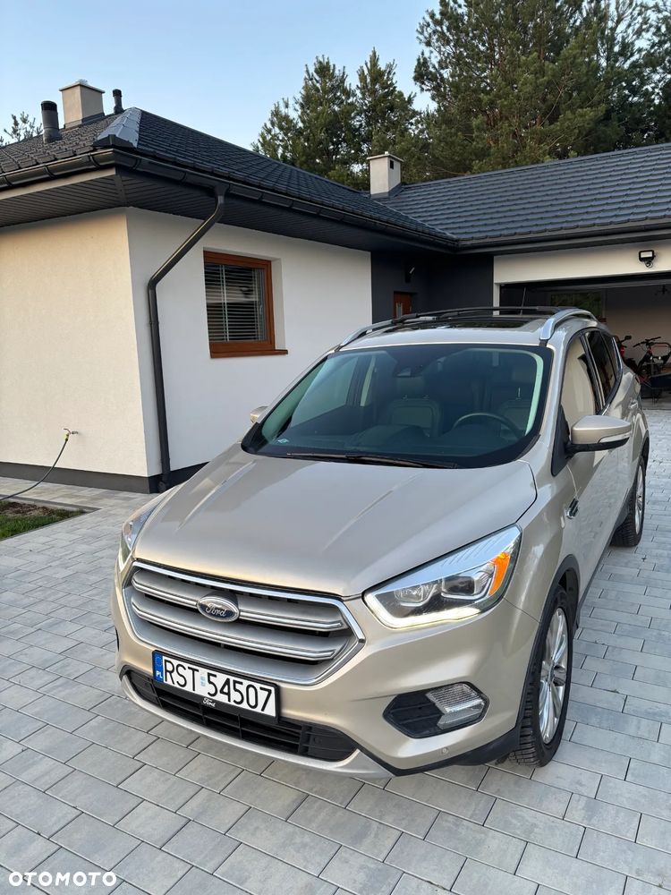 Ford Escape 2.0 EcoBoost AWD Titanium - 3