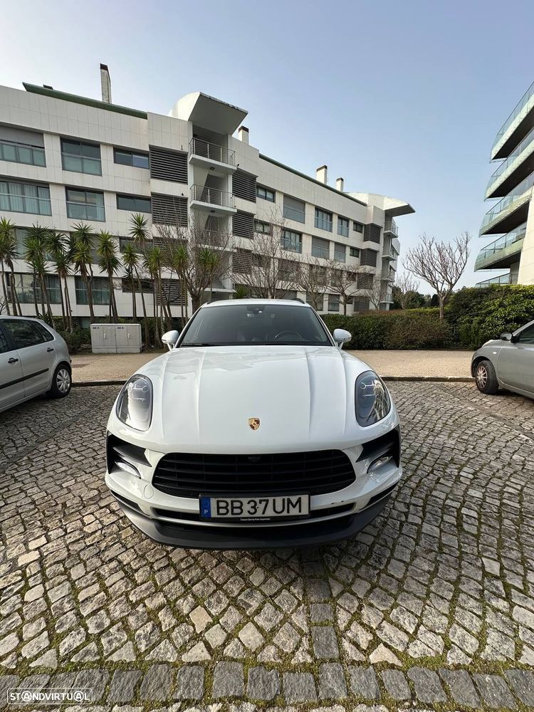 Porsche Macan - 3