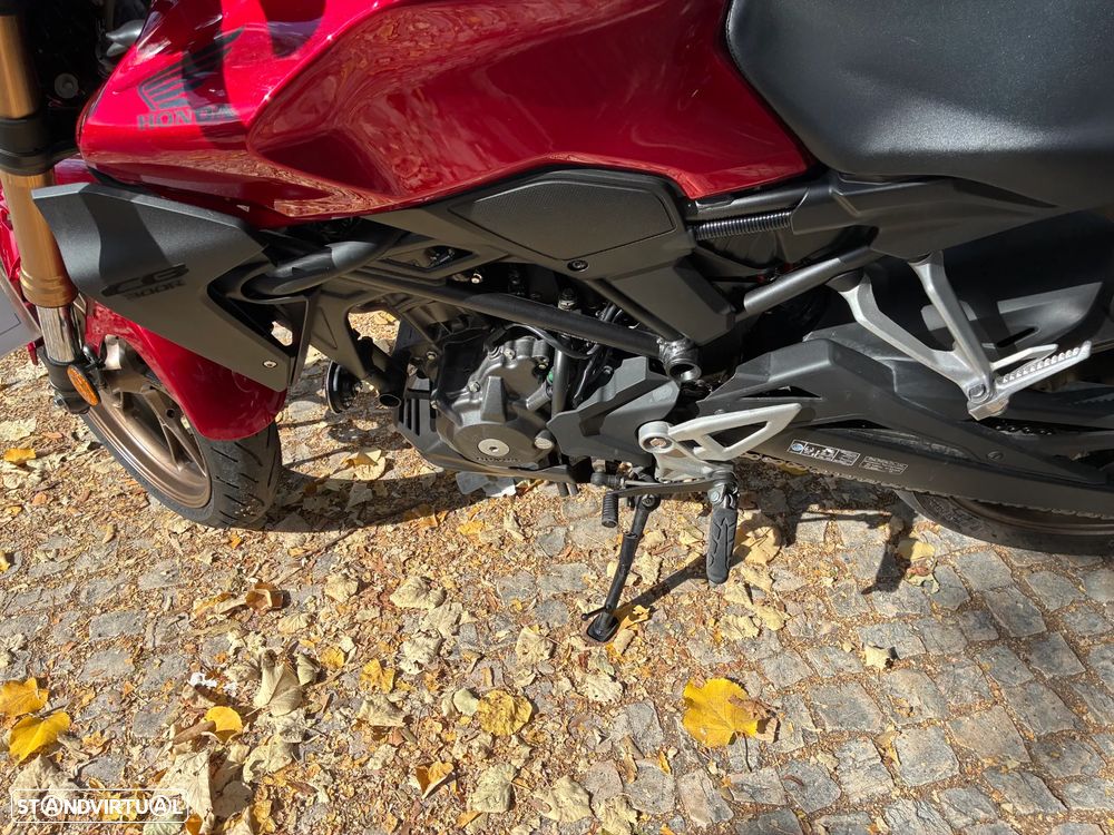 Honda CB 300 R - 8