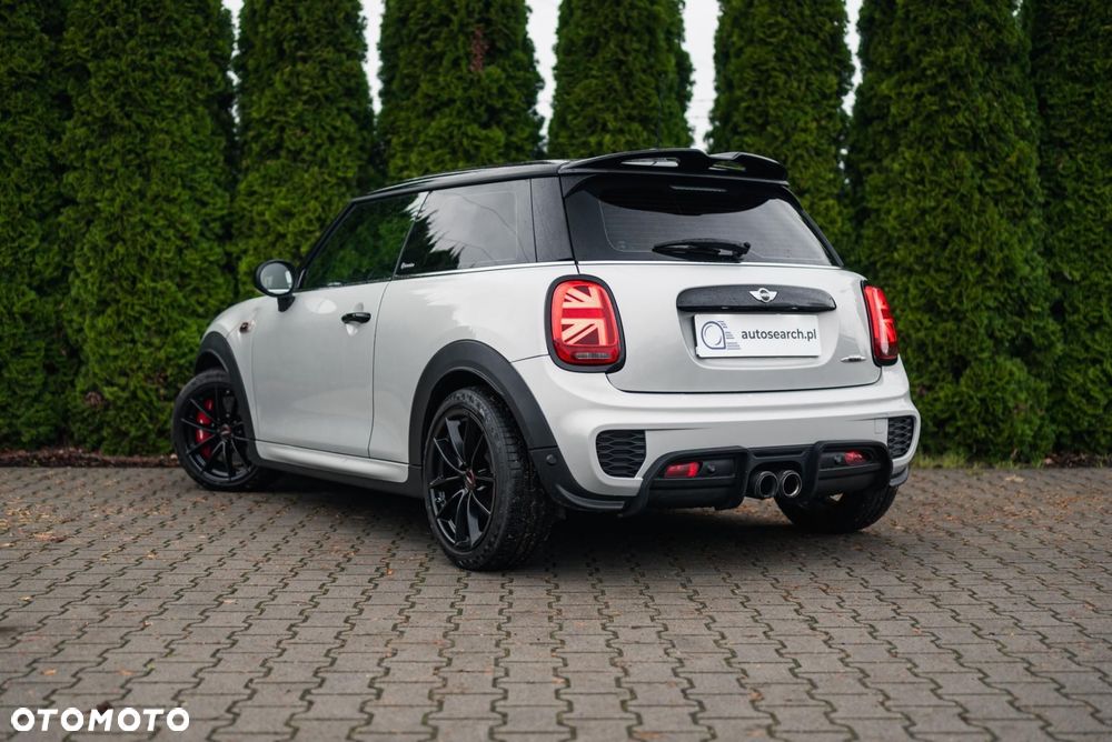 MINI John Cooper Works - 7