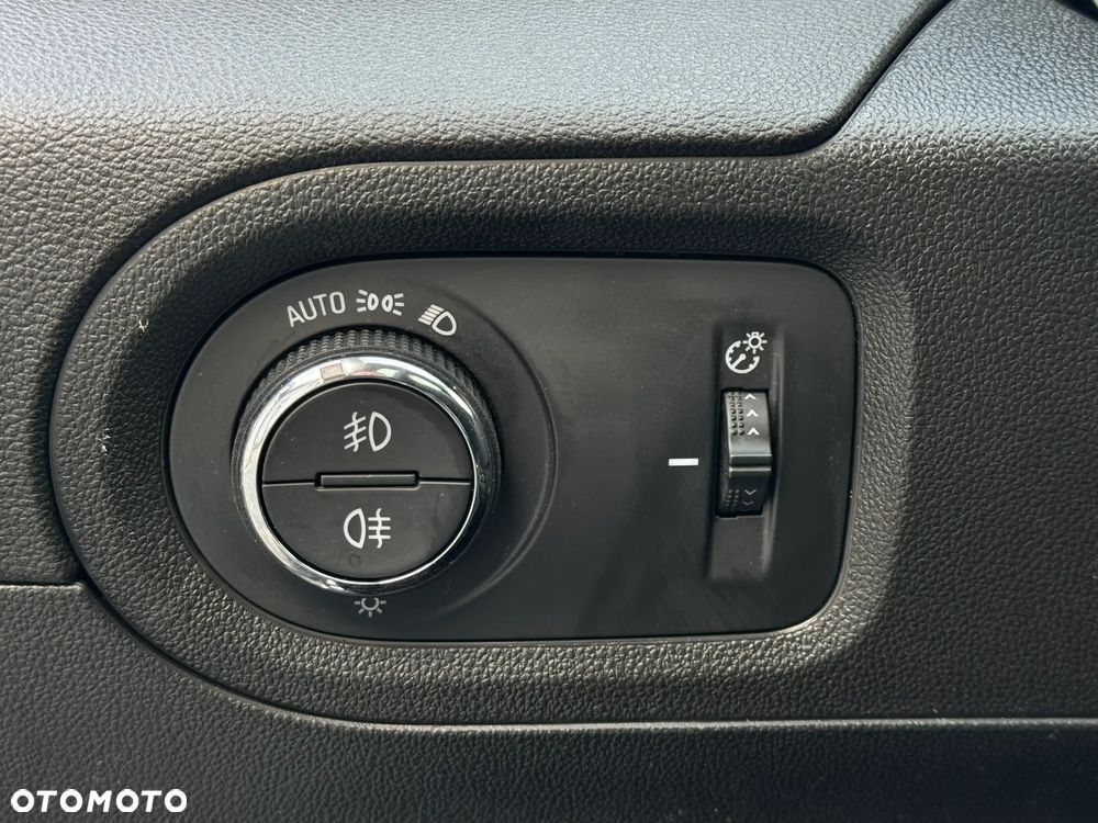 Opel Grandland X 1.6 T Elegance Business Pack S&S - 23