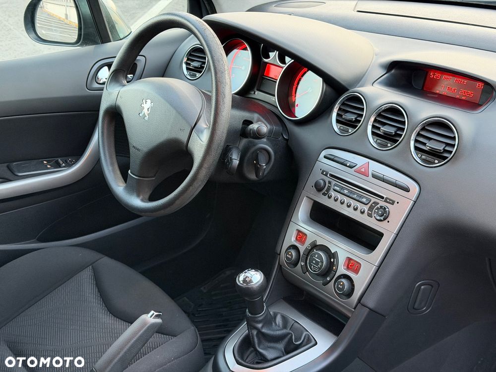 Peugeot 308 1.6 Trendy - 11