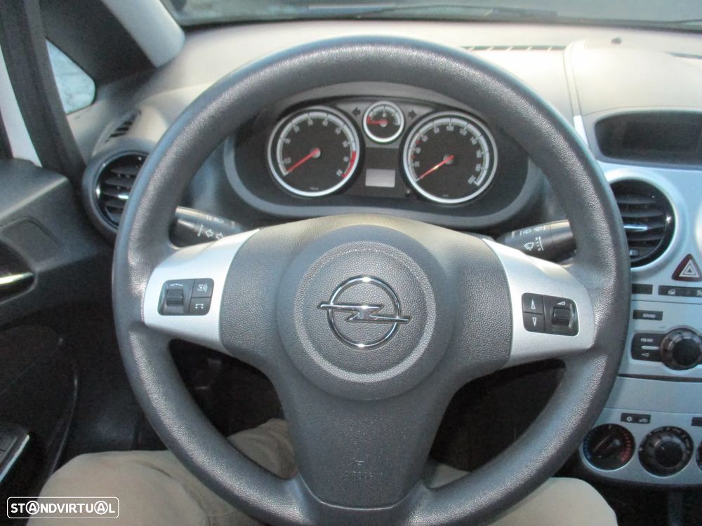 Opel Corsa 1.2 City S/S - 10