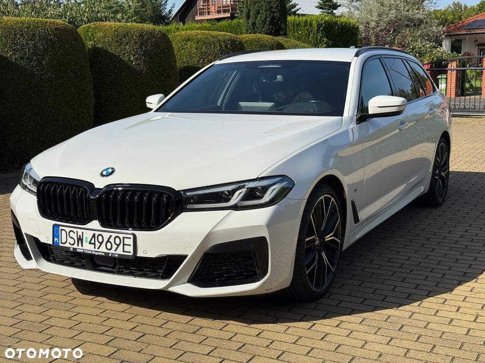 BMW Seria 5 530d xDrive Touring M Sport Edition - 5
