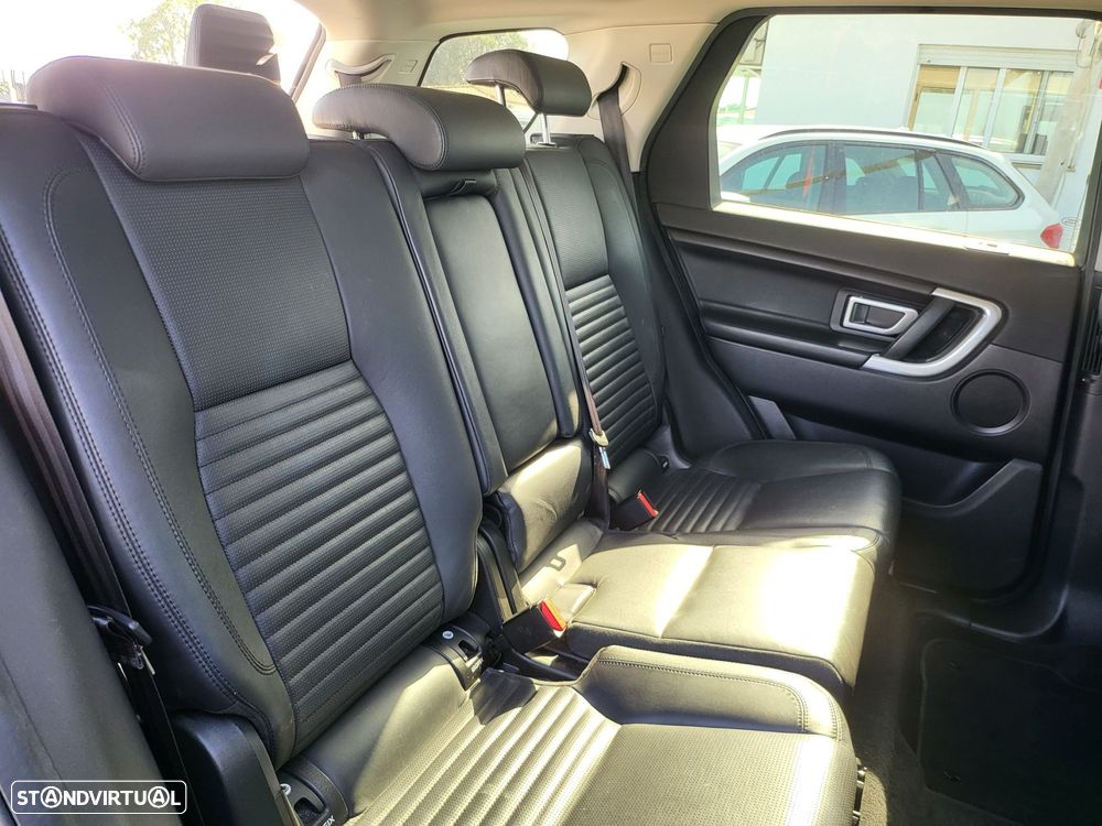 Land Rover Discovery Sport - 20