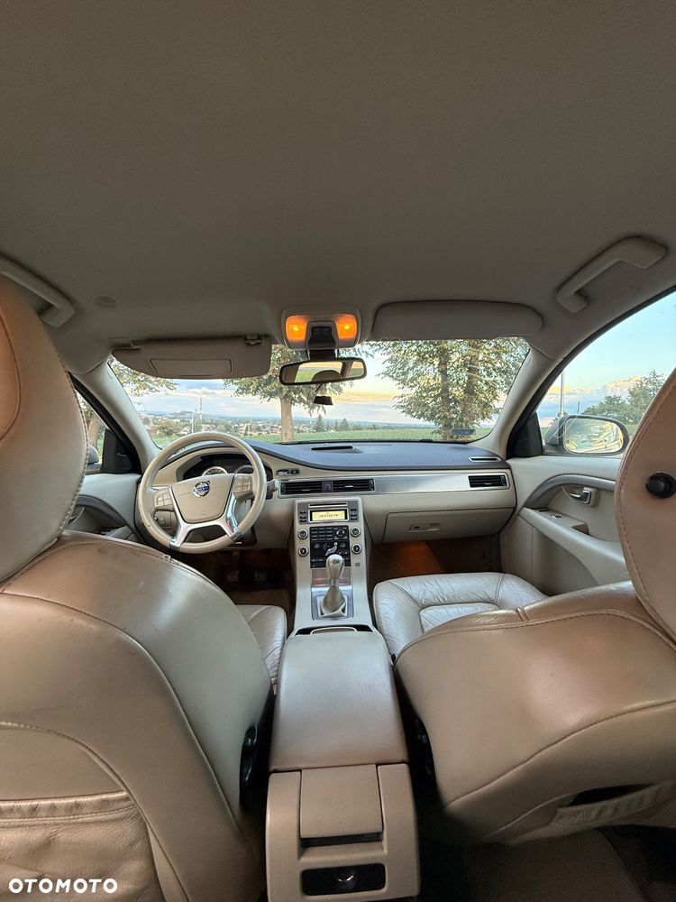 Volvo V70 2.0D Summum - 29