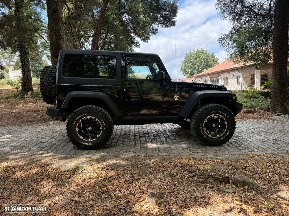 Jeep Wrangler - 5