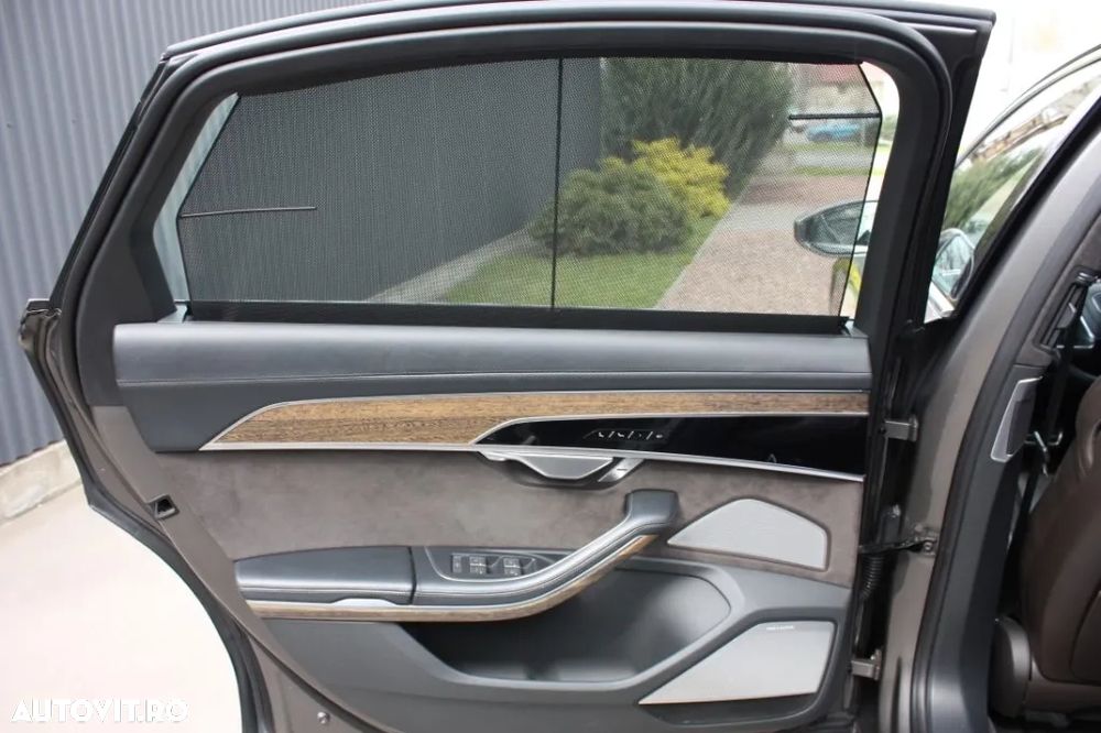 Audi A8 L 55 TFSI quattro tiptronic - 9