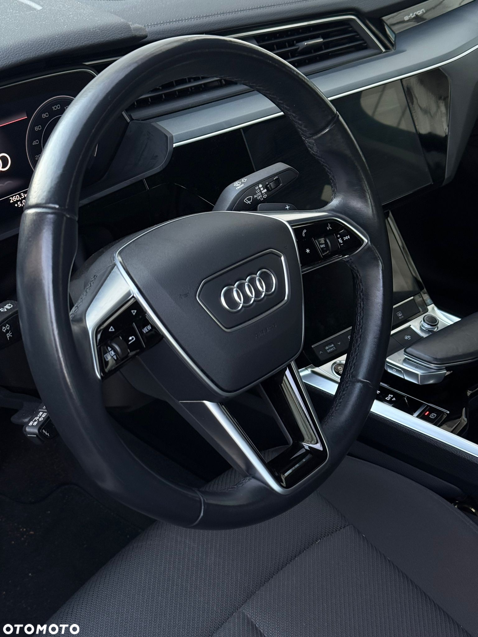 Audi e-tron 50 Quattro S Line - 15