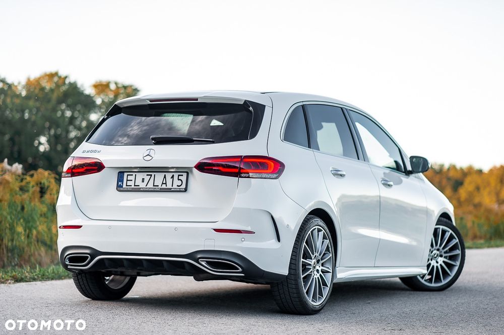 Mercedes-Benz Klasa B 200 d AMG Line 8G-DCT - 8